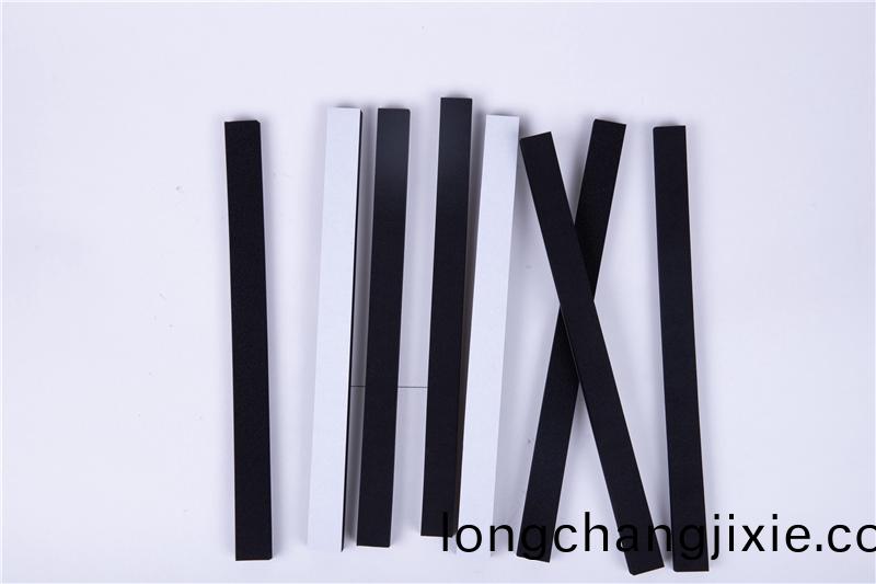 CR減震(zhen)保溫條(tiao)