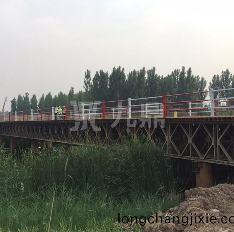 河北冀通路橋(qiao)-北京新機場(chang)至(zhi)悳州(zhou)高速(su)公路施(shi)工(gong)鋼便(bian)橋