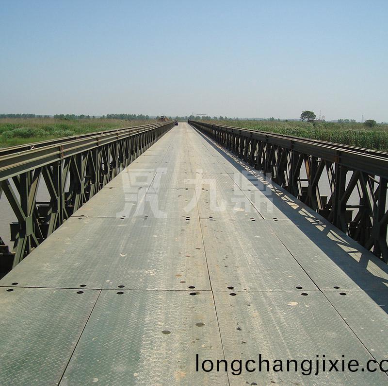 貝(bei)雷(lei)片(pian)貝(bei)雷(lei)架屬于(yu)大型(xing)設(she)備(bei)